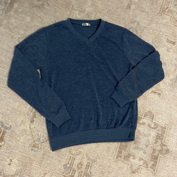 Ohoo Sweater - Picture 1 of 4